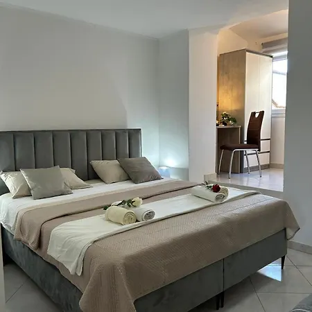 Stefano Guest house