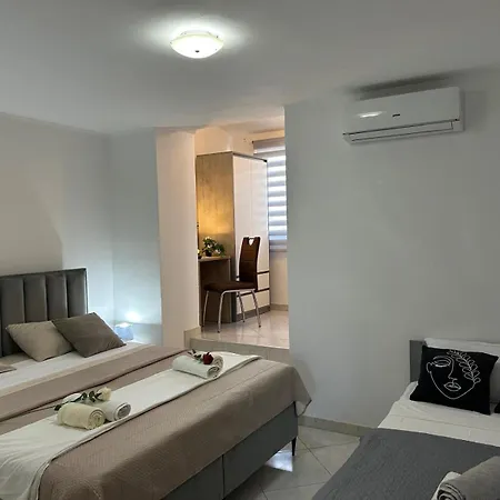 Stefano Guest house 3*